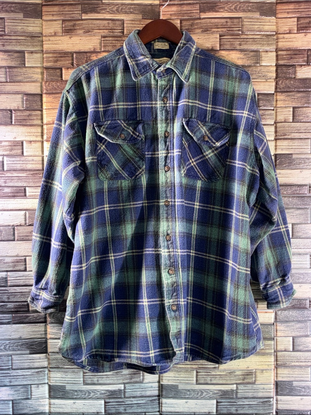 Vintage XLT C.E. Plaid Button-Up Flannel Shacket in Navy & Green